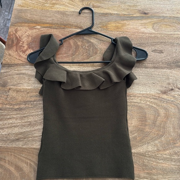 Express Top - Picture 1 of 2